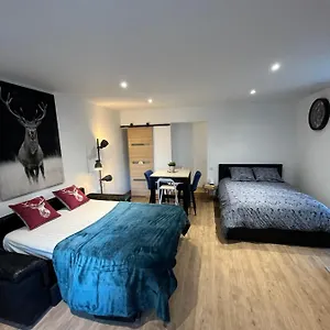 la-croise-des-chemins.hotels-rhonealpes.com/